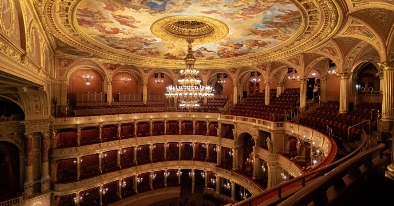 Keresse bizalommal belsőépítészeti tanácsadónkat! (800 x 418 képpont) (3)